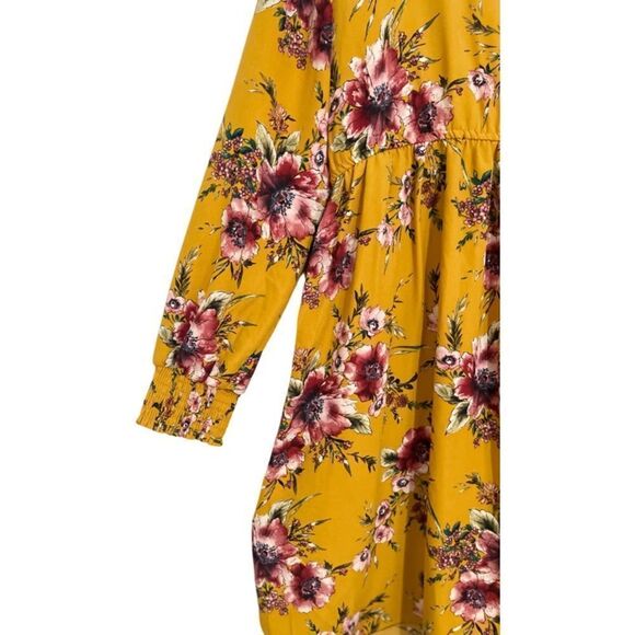 Xhilaration V-Neck Long Sleeve Dress   - Picture 6 of 10